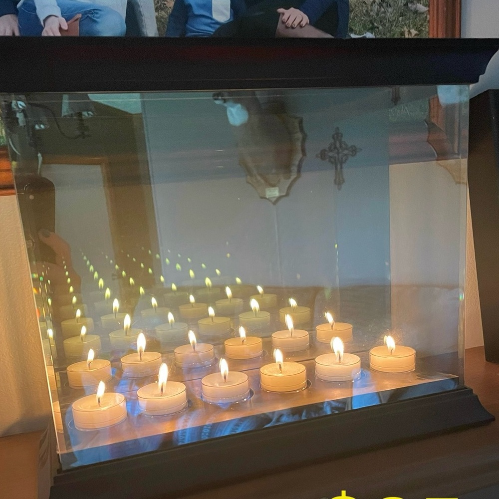 Partylite infinite reflections tealight holder.